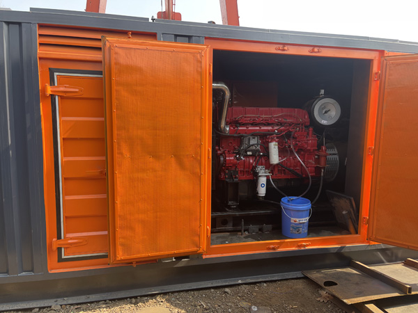 白云矿区哪些因素会影响 200KW 柴油发电机的燃油消耗率？