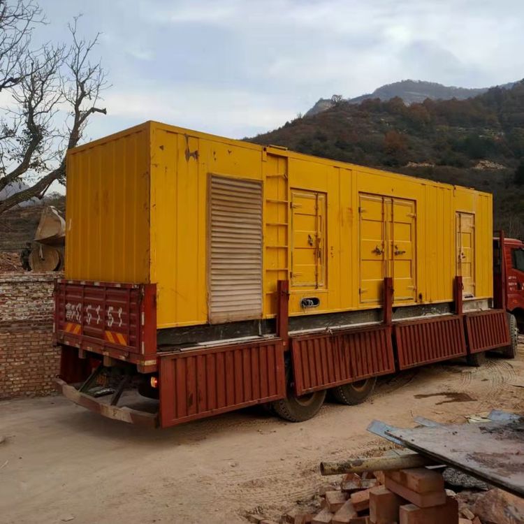 白云矿区200kW 发电机组在带电阻性负载时，输出功率会受到哪些因素的影响？